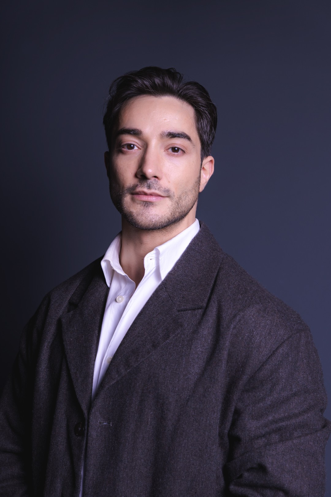 Retrato corporativo profissional em estúdio